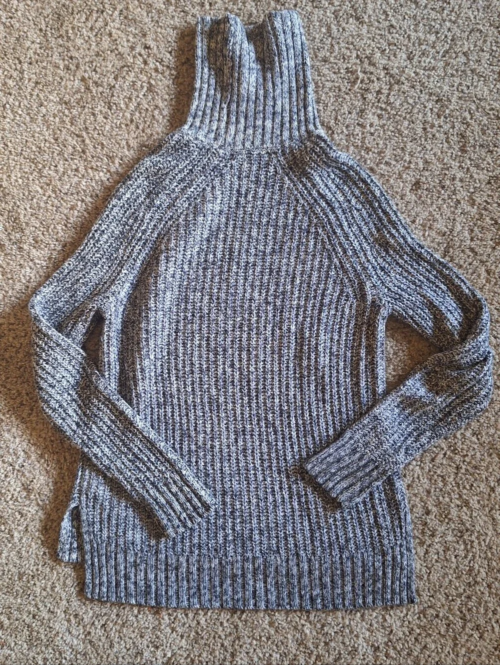 Old Navy Turtleneck Ribbed Knit Sweater XS
